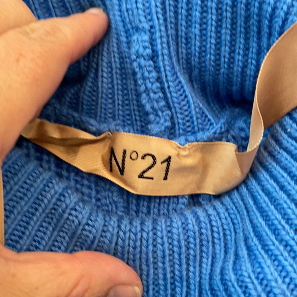 N21 100% Wool Blue turtleneck/button back US6 - Picture 6 of 7